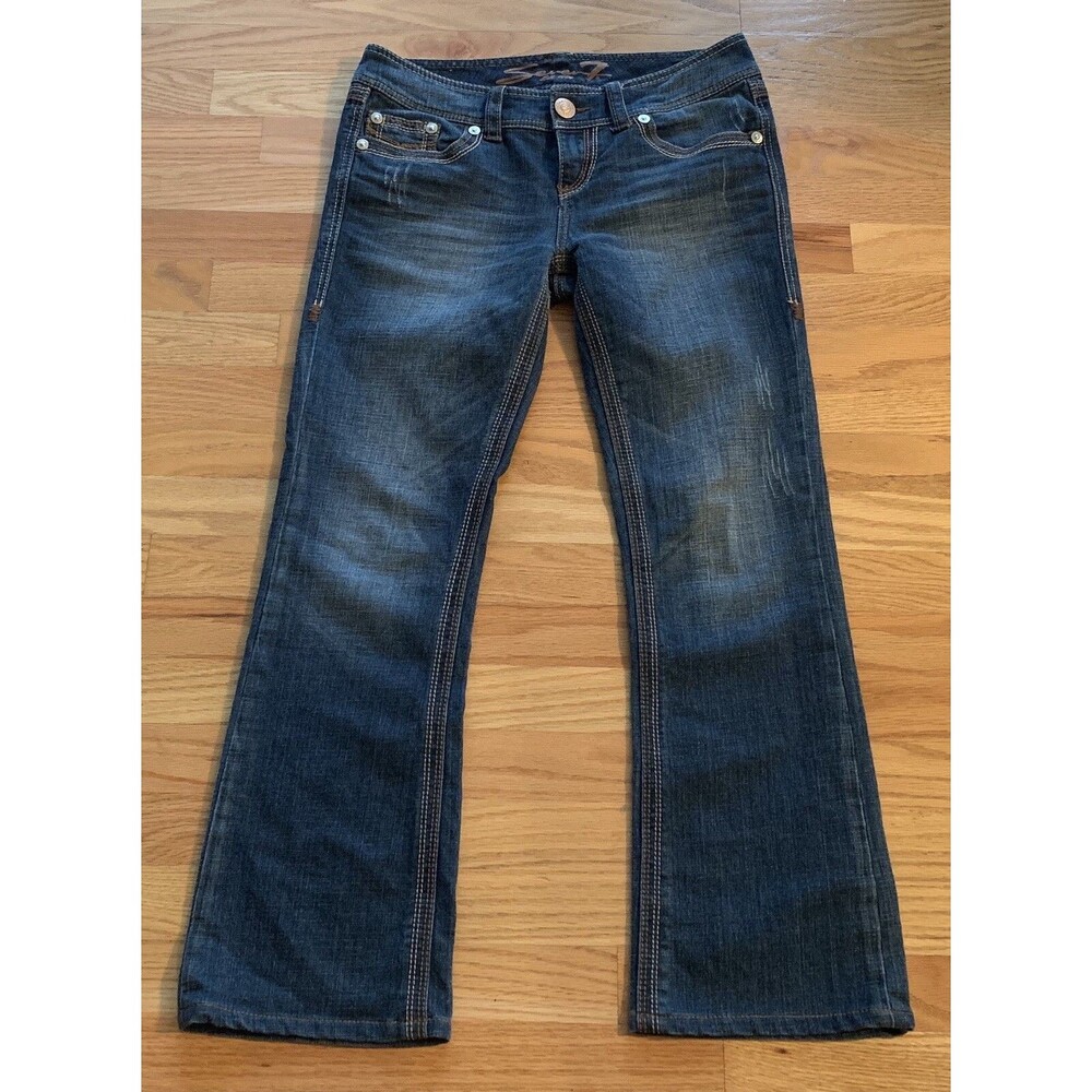 SEVEN7 Jeans Bootcut Distressed Flap Pockets Low Rise Women's Size 28/6 NWOT - Picture 2 of 12